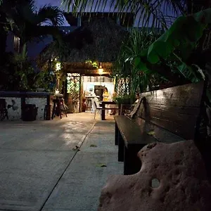 Rancho Tranquilo Hostal